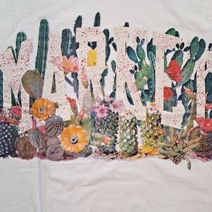 Market T-Shirt Men's Size Small White Catcus Arc Floral Print